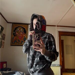 Authentic BAPE A Bathing Ape Grey Camo
Shark Full Zip Hoodie Tiger Graphic